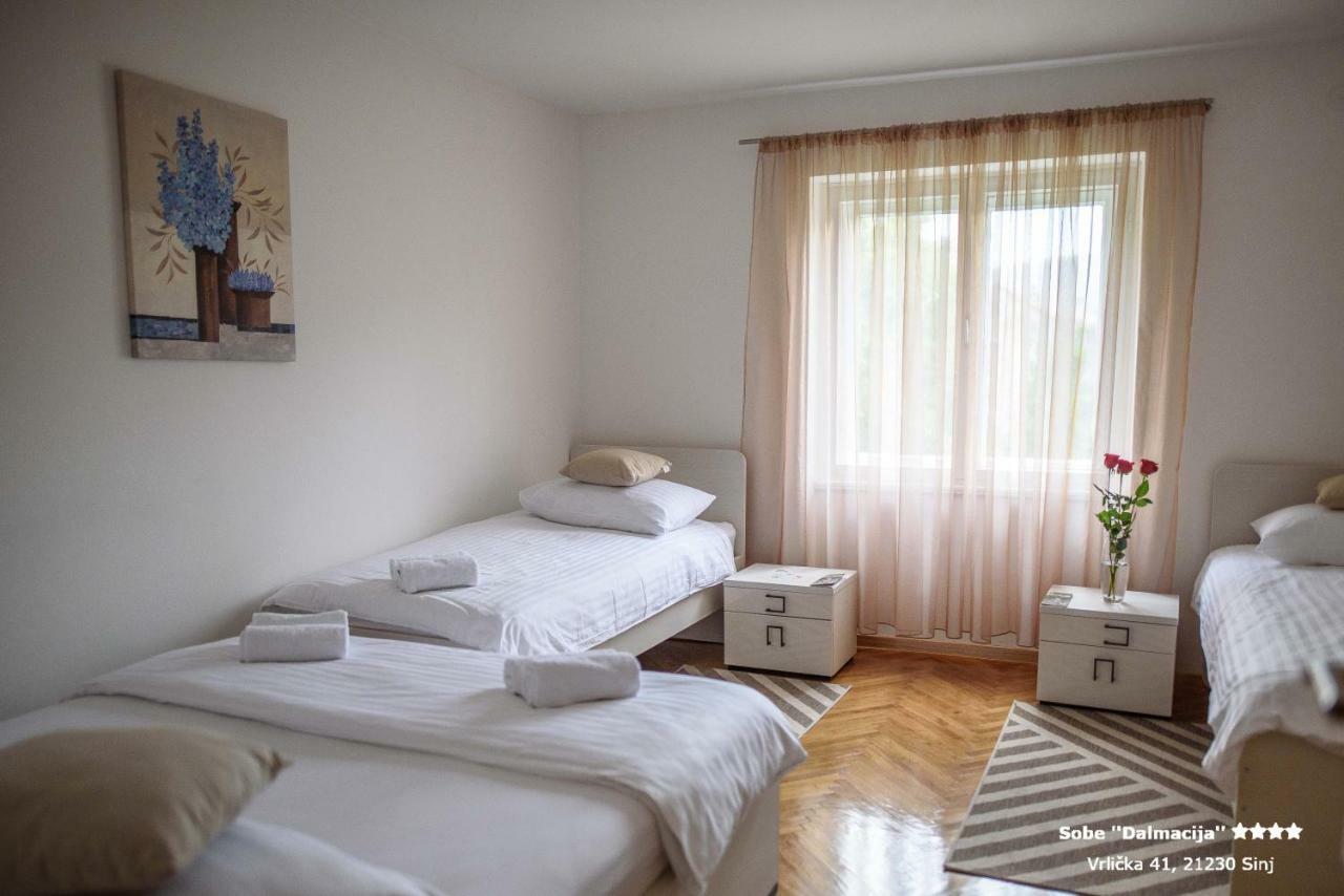 Apartment/Room "Dalmacija" Синь Экстерьер фото